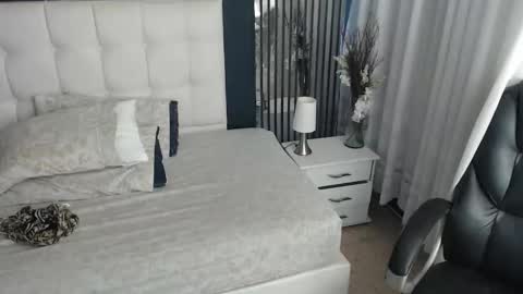 Snapshot of tiana_scot chatting on February 2026 11:59:01 AM LIA online show from February 2026 11:59:01 AM