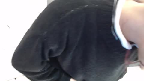 Snapshot of tiana_scot chatting on February 2026 12:28:01 PM LIA online show from February 2026 12:28:01 PM