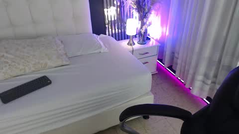 Snapshot of tiana_scot chatting on March 2026 12:09:01 PM LIA online show from March 2026 12:09:01 PM