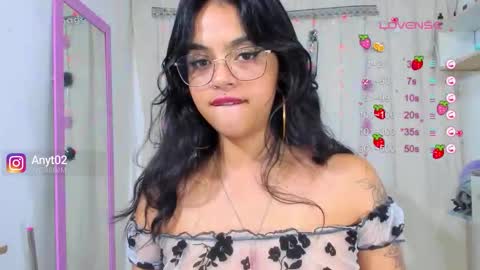 Anny 3 online show from November 2025 04:01:02 AM