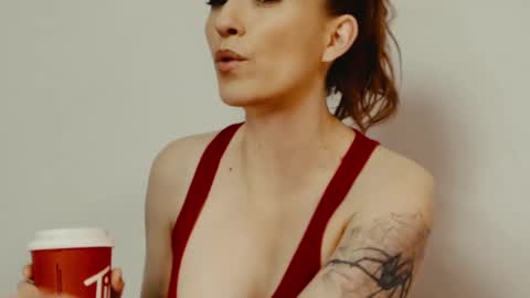 TIANNA online show from February 2025 03:40:01 AM