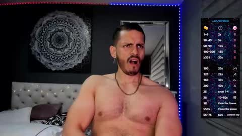 Tian Zilac online show from October 2025 01:24:02 AM