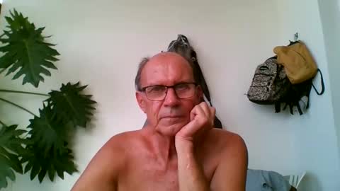 tiaretiareopui online show from January 2026 10:28:02 AM