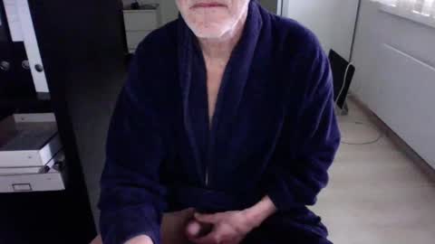 tiburzio online show from January 2025 08:15:01 AM