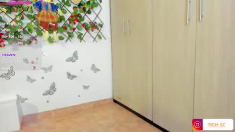 tich___ online show from January 2026 12:09:02 PM