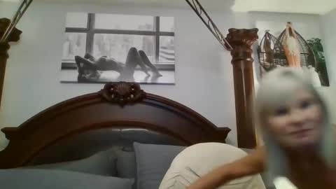 Snapshot of ticklemepink696969 chatting on December 2024 01:51:01 AM ticklemepink696969 online show from December 2024 01:51:01 AM