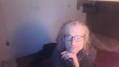 tiddles12345 online show from February 2026 02:19:02 AM