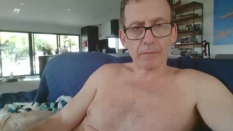 JustMe online show from December 2024 06:39:02 PM