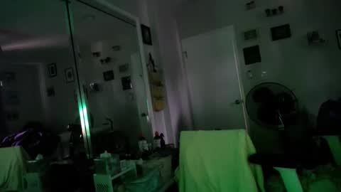 Tierra Henri online show from November 2025 03:56:01 PM