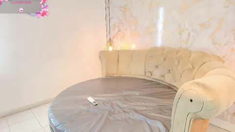 Tifani brown online show from February 2026 12:00:01 PM