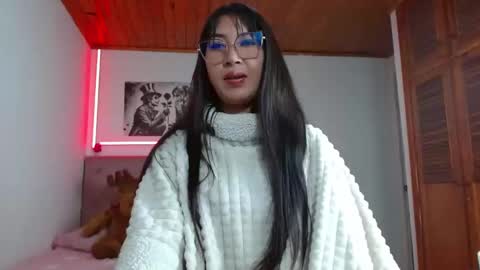 Tifanny online show from November 2025 03:49:02 AM