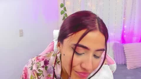 Tiffany online show from February 2025 05:56:02 AM