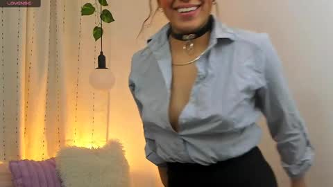 Tiffany online show from March 2025 02:09:01 AM