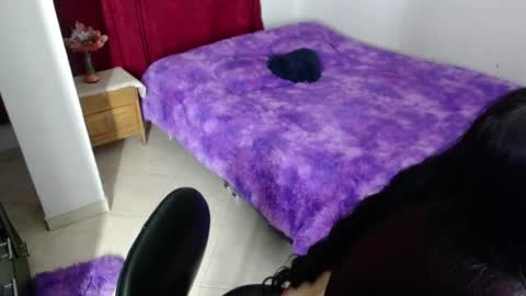 tifany online show from September 2025 12:44:02 AM