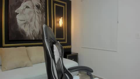 T I F F A N N Y online show from March 2026 12:00:02 PM