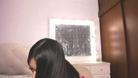 Tiff online show from February 2025 04:39:02 AM