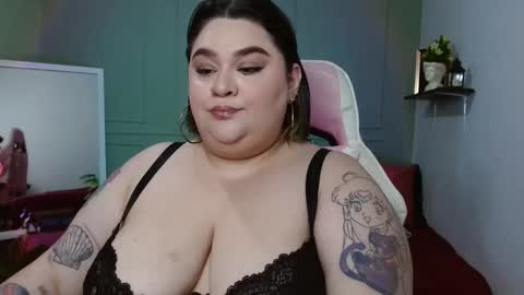 dont forget ask for custom vids  online show from December 2024 09:07:01 AM