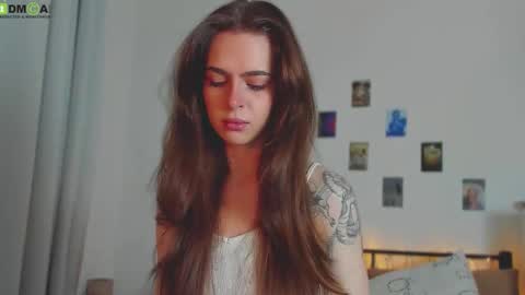 tiffany online show from February 2026 09:33:01 PM