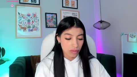 tiffany_low online show from June 2026 03:09:01 PM