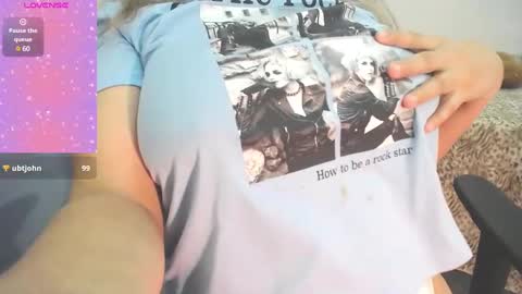 Snapshot of tiffany_teressa chatting on March 2025 07:59:02 PM tiffany theressa online show from March 2025 07:59:02 PM