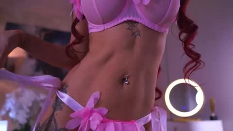 Snapshot of tiffanyblaize chatting on January 2026 07:37:02 PM Tiff online show from January 2026 07:37:02 PM