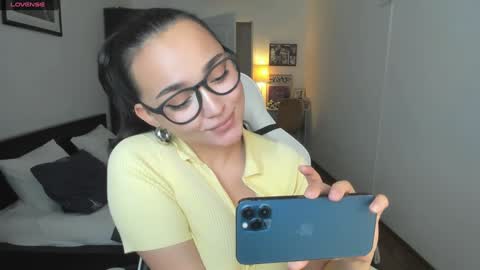  Tiffany  online show from December 2024 08:14:02 PM