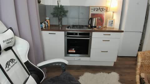  Tiffany  online show from January 2025 10:38:01 AM