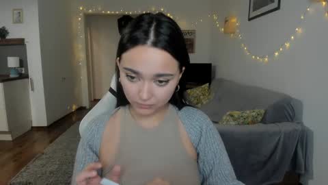  Tiffany  online show from January 2025 06:47:01 PM