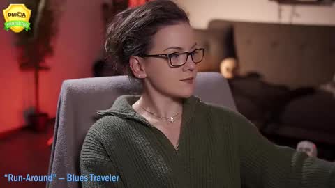 Snapshot of tiffanyriox chatting on November 2025 01:27:02 AM tiffanyriox online show from November 2025 01:27:02 AM