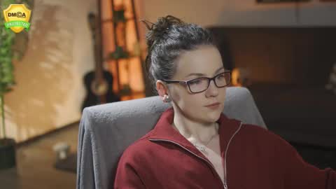 tiffanyriox online show from February 2026 01:50:01 AM