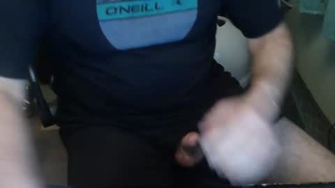 Snapshot of tiffanysboy chatting on February 2026 12:12:01 AM California Man online show from February 2026 12:12:01 AM