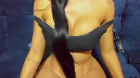 Snapshot of tiffanystone_ chatting on October 2025 11:26:02 PM Tiffany online show from October 2025 11:26:02 PM