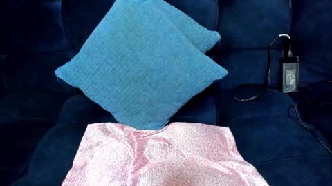 Snapshot of tiffanystone_ chatting on December 2025 12:51:01 AM Tiffany online show from December 2025 12:51:01 AM