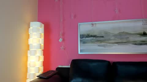 Stefany Suarez online show from February 2025 01:08:02 PM