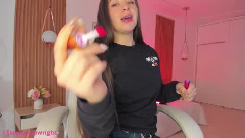 Tiffany online show from January 2025 05:34:01 PM