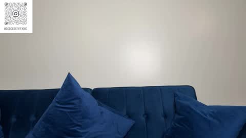 Tiffstreatsxoxo online show from January 2026 03:49:02 PM