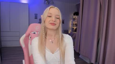 Tiffany online show from February 2026 03:26:01 AM