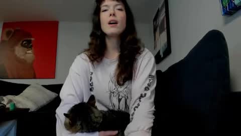 Snapshot of tiggerrosey chatting on September 2025 06:01:02 PM All my Links online show from September 2025 06:01:02 PM