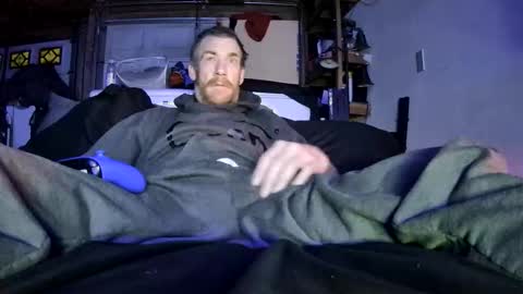 Snapshot of tiggity19 chatting on April 2026 03:23:01 AM Tiggity23 come stroke my 9 cock with ne online show from April 2026 03:23:01 AM