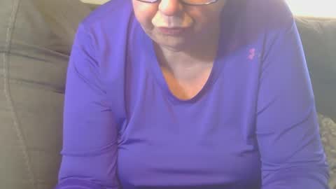 Snapshot of tight_kitty55 chatting on December 2024 08:01:02 PM tight Kitty55 online show from December 2024 08:01:02 PM