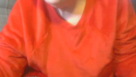 Snapshot of tight_kitty55 chatting on January 2025 08:24:01 PM tight Kitty55 online show from January 2025 08:24:01 PM