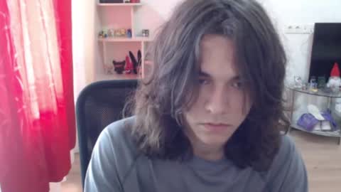 Snapshot of tiiiiiiiiiim chatting on June 2026 01:33:01 PM Tim online show from June 2026 01:33:01 PM