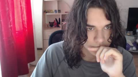 Snapshot of tiiiiiiiiiim chatting on July 2026 02:35:01 PM Tim online show from July 2026 02:35:01 PM