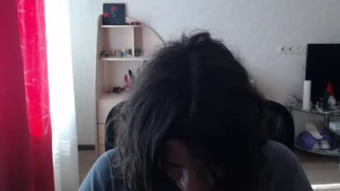 Snapshot of tiiiiiiiiiim chatting on July 2026 01:37:02 PM Tim online show from July 2026 01:37:02 PM