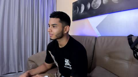 Snapshot of tiler_price chatting on December 2024 07:43:02 PM Tyler online show from December 2024 07:43:02 PM