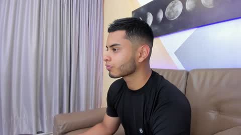 Snapshot of tiler_price chatting on January 2025 07:49:01 PM Tyler online show from January 2025 07:49:01 PM