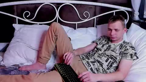 Snapshot of tim_blackk chatting on September 2025 09:26:01 PM Tim online show from September 2025 09:26:01 PM