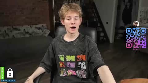 Snapshot of tim_milll chatting on June 2026 09:24:01 PM Tim online show from June 2026 09:24:01 PM