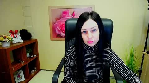 Luisa online show from December 2024 07:17:01 AM