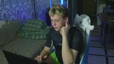 Tim WhiteS online show from March 2026 09:32:02 PM